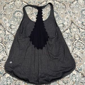 Lululemon top